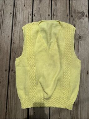 Vintage Handmade Butter Yellow Cableknit V-Neck Vest, OS